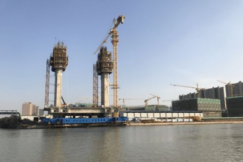 主跨合龍 預(yù)計(jì)春節(jié)前通車(chē)