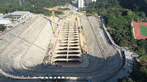 深圳某道路通車延期，市民關切進度，市政部門回應工程進展